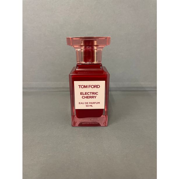 Tom Ford Private Blend Electric Cherry